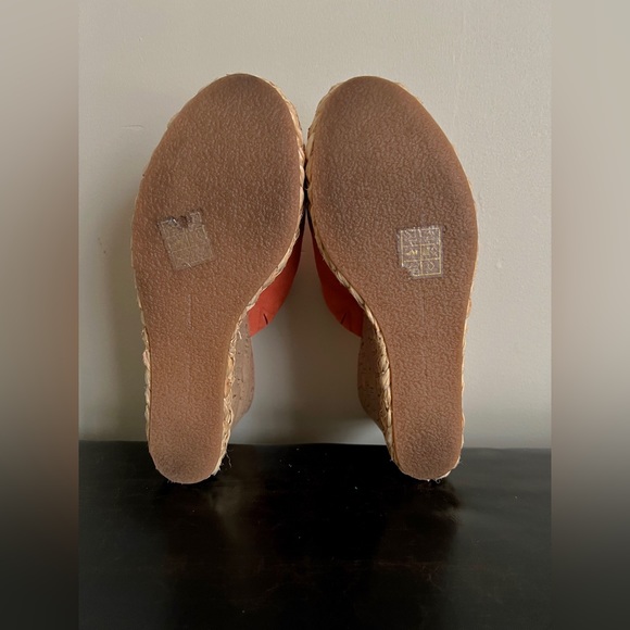 DOLCE VITA “LOVA” ORANGE SUEDE SLIDES SIZE 10 - Picture 11 of 13